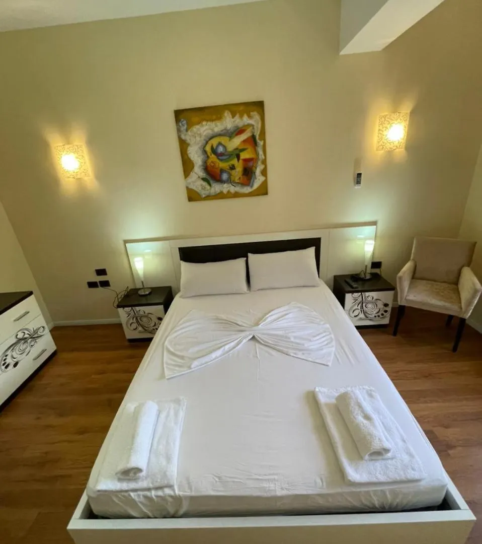 Hotel Ambasador Garden Lezha