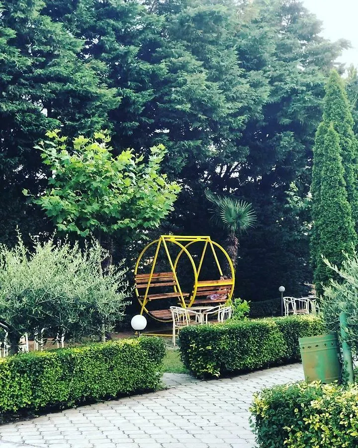Hotel Ambasador Garden Lezhe